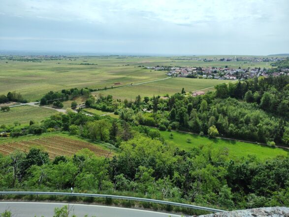 Rund um die Burg Battenberg